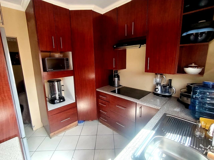 3 Bedroom Property for Sale in Amalinda Eastern Cape